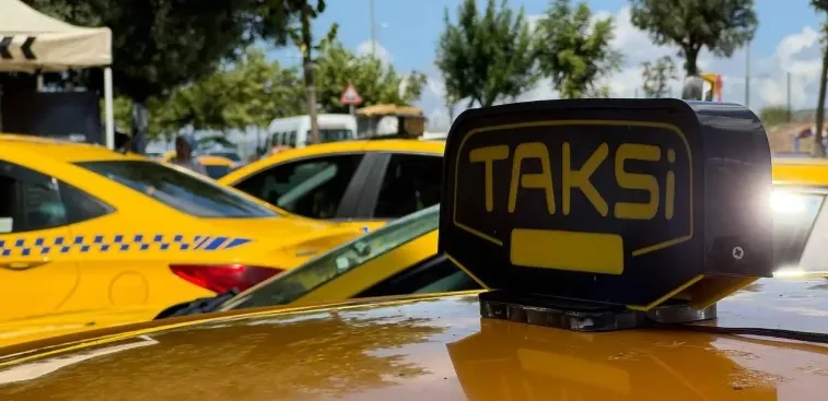 Üsküdar Korsan Taksi | Rota X Taksi 7/24 Hizmet